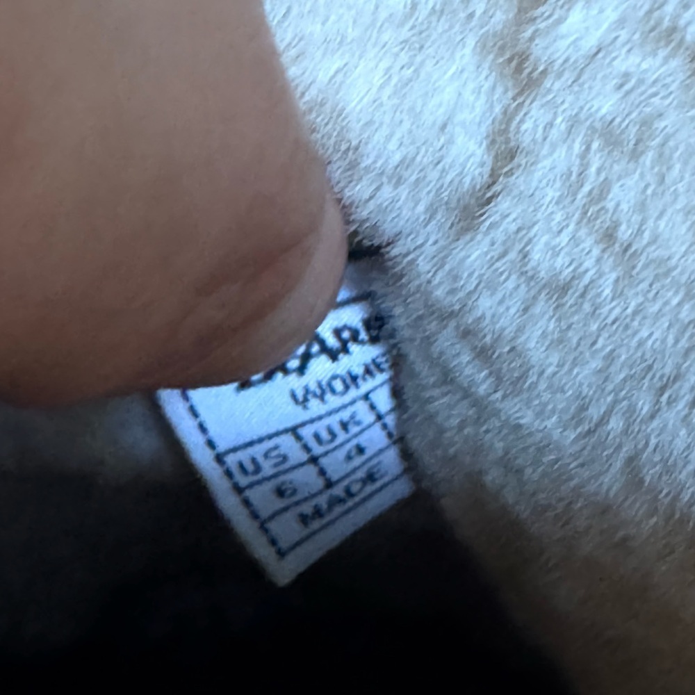 BearPaw Tan Suede Boots with Cream Lining - Picture 7 of 7